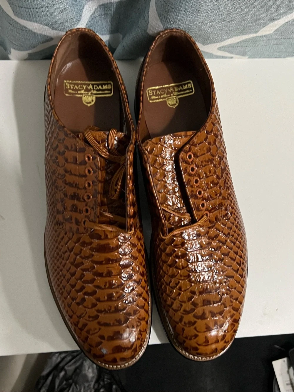 Stacy Adams Brown Croc-Embossed Leather Oxfords